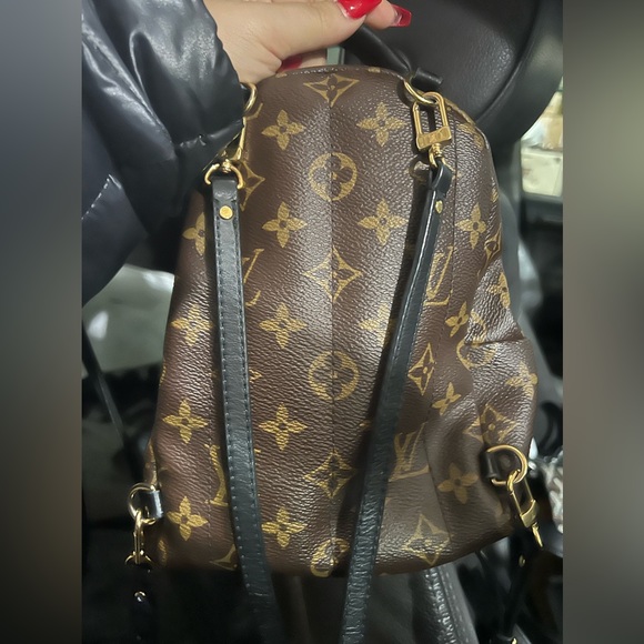 LV PALM SPRING BACKPACK! Gently USED! - Picture 2 of 3